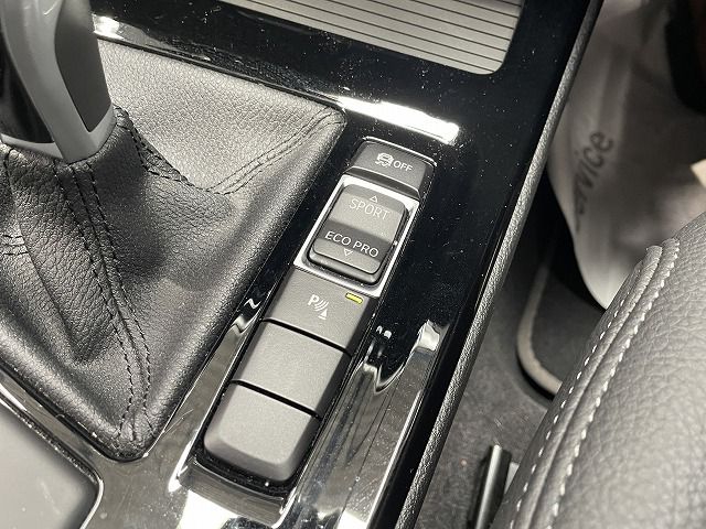 X1 sDrive18i RHD