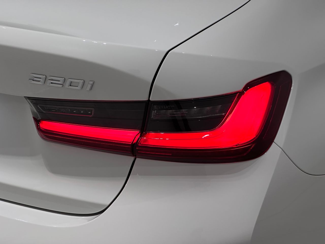G20 320i Saloon LCI RHD MX
