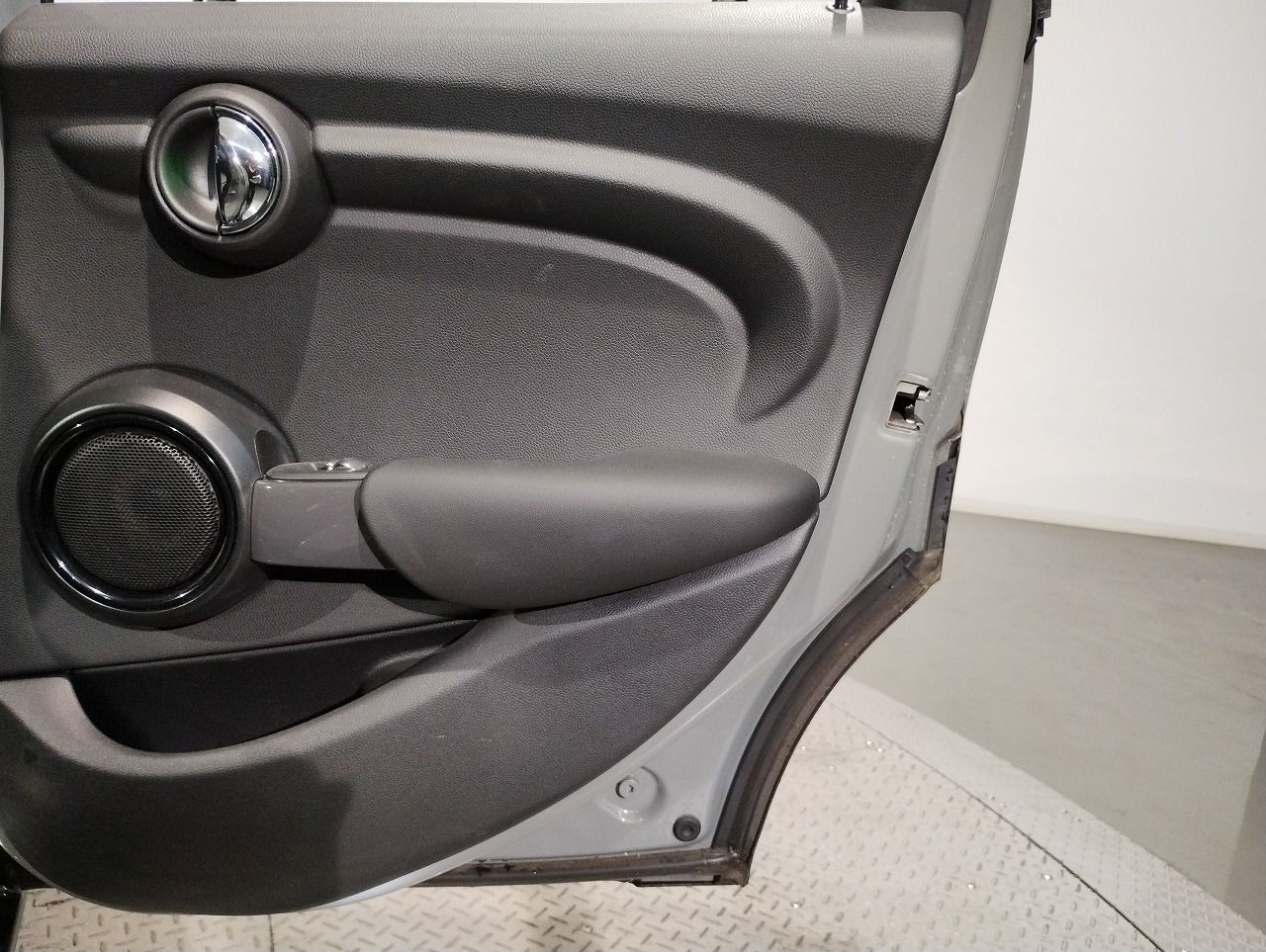 F55 COOPER D (AT)