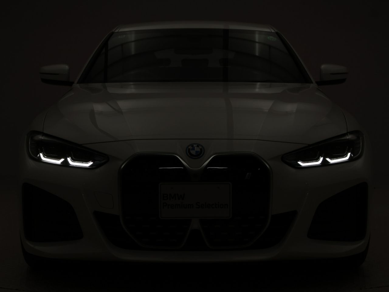 G26 i4 eDrive40 RHD