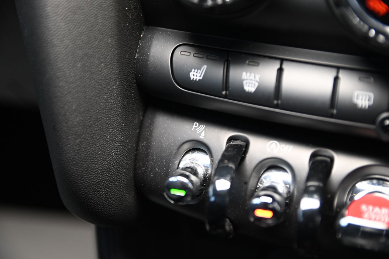 F55 MINI Cooper 5-Door Hatch LCI