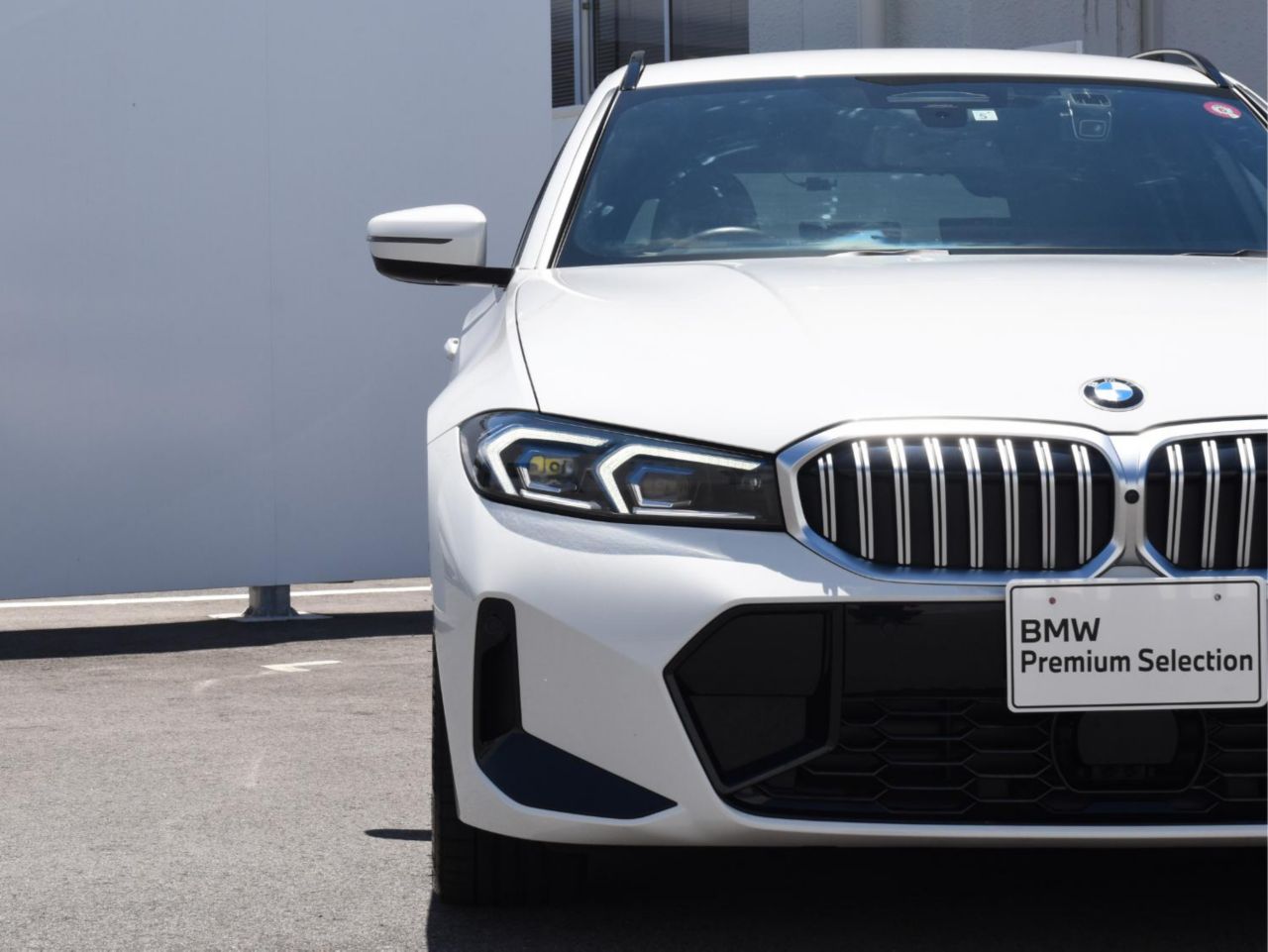 320d xDrive Touring M Sport | 320 | 3シリーズ | BMW | 車両 | IUCP JP BMW Website