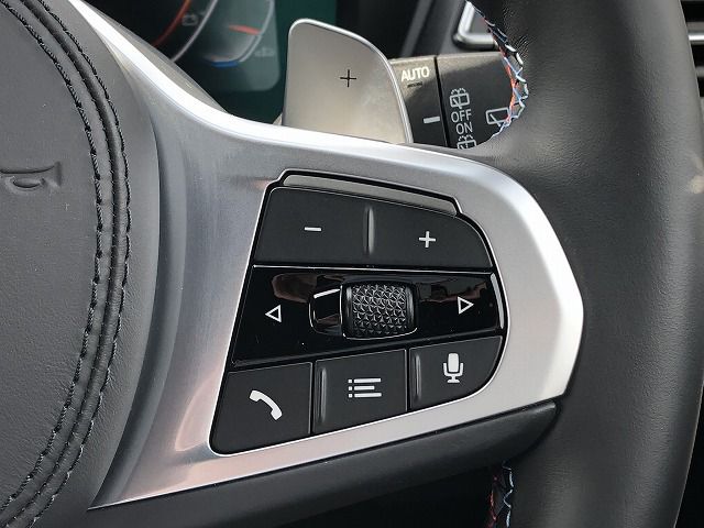 G01 X3 M40d RHD LCI