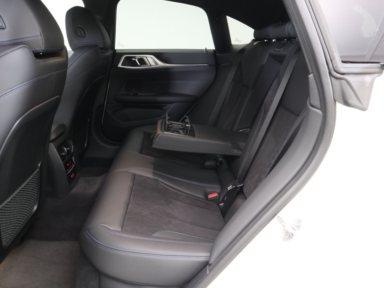 G26 420d xDrive Gran Coupe RHD