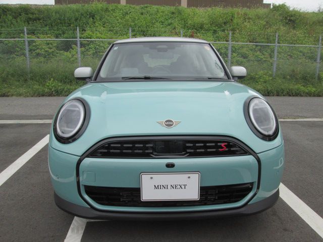 F66 MINI Cooper S 3Dr