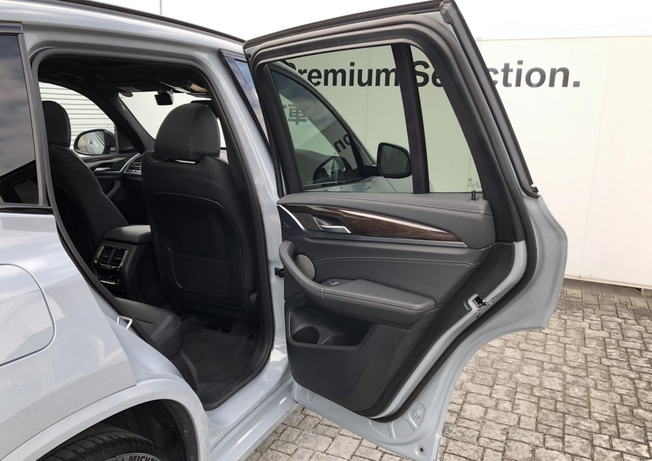 G01 X3 xDrive20d RHD ZA LCI