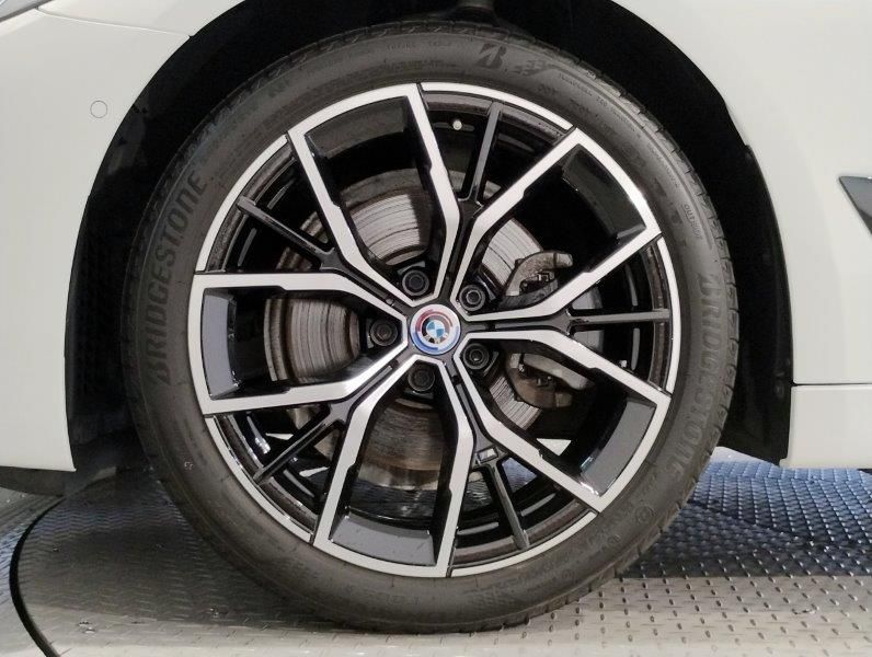 520i Sedan RHD