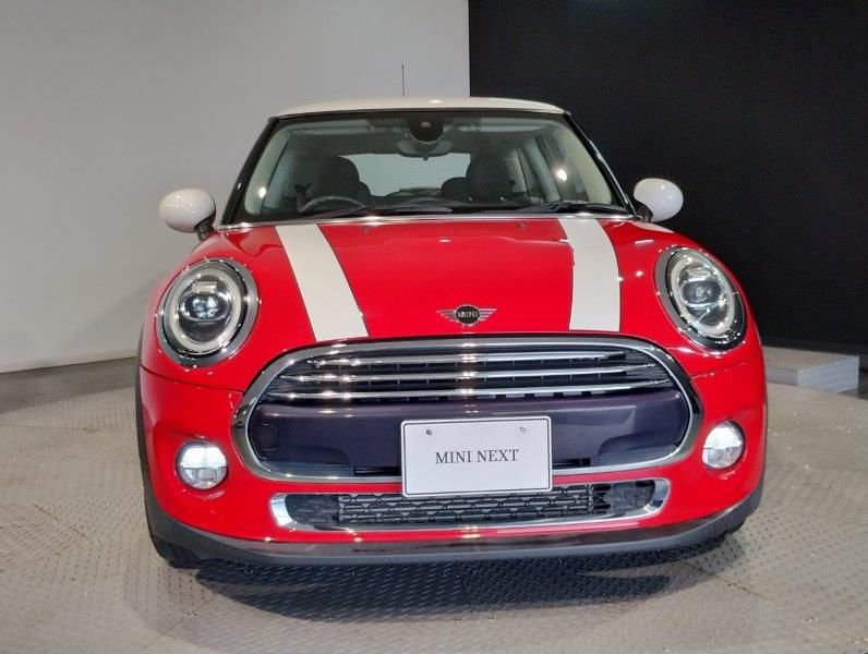 F56 COOPER D (AT)