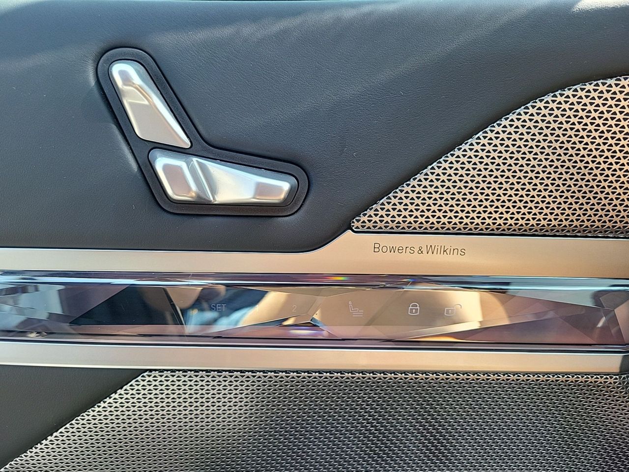 BMW 740