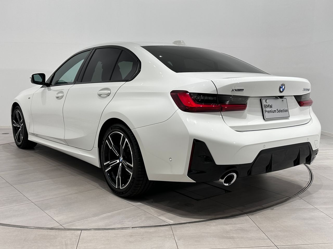 320d xDrive Berline RHD
