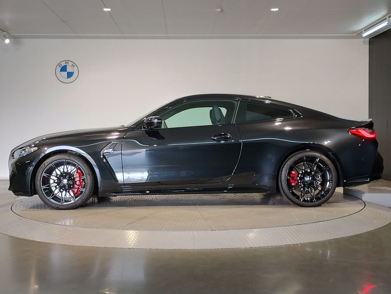 G82 M4 Competition M xDrive Coupe RHD