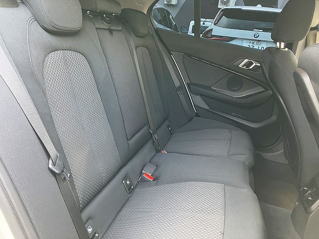 F40 118d Sports Hatch 5-door B47 2.0d