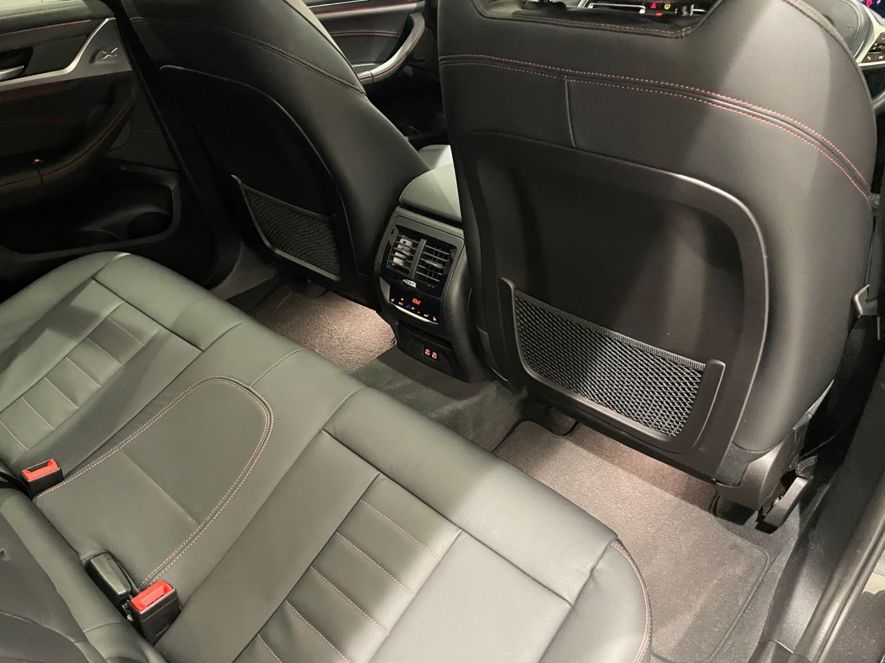X4 xDrive20d RHD