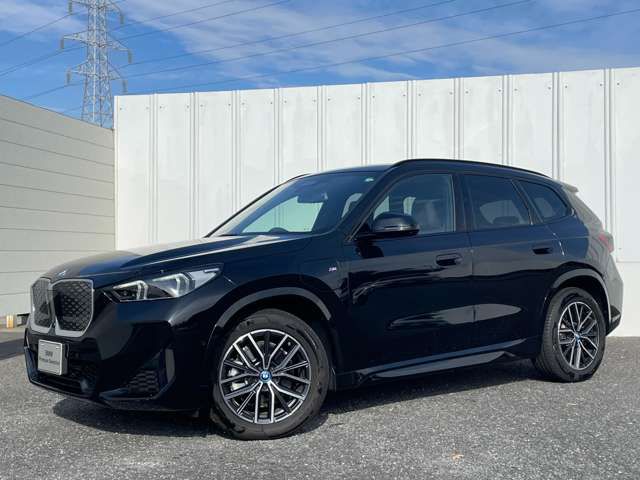 U11 iX1 xDrive30