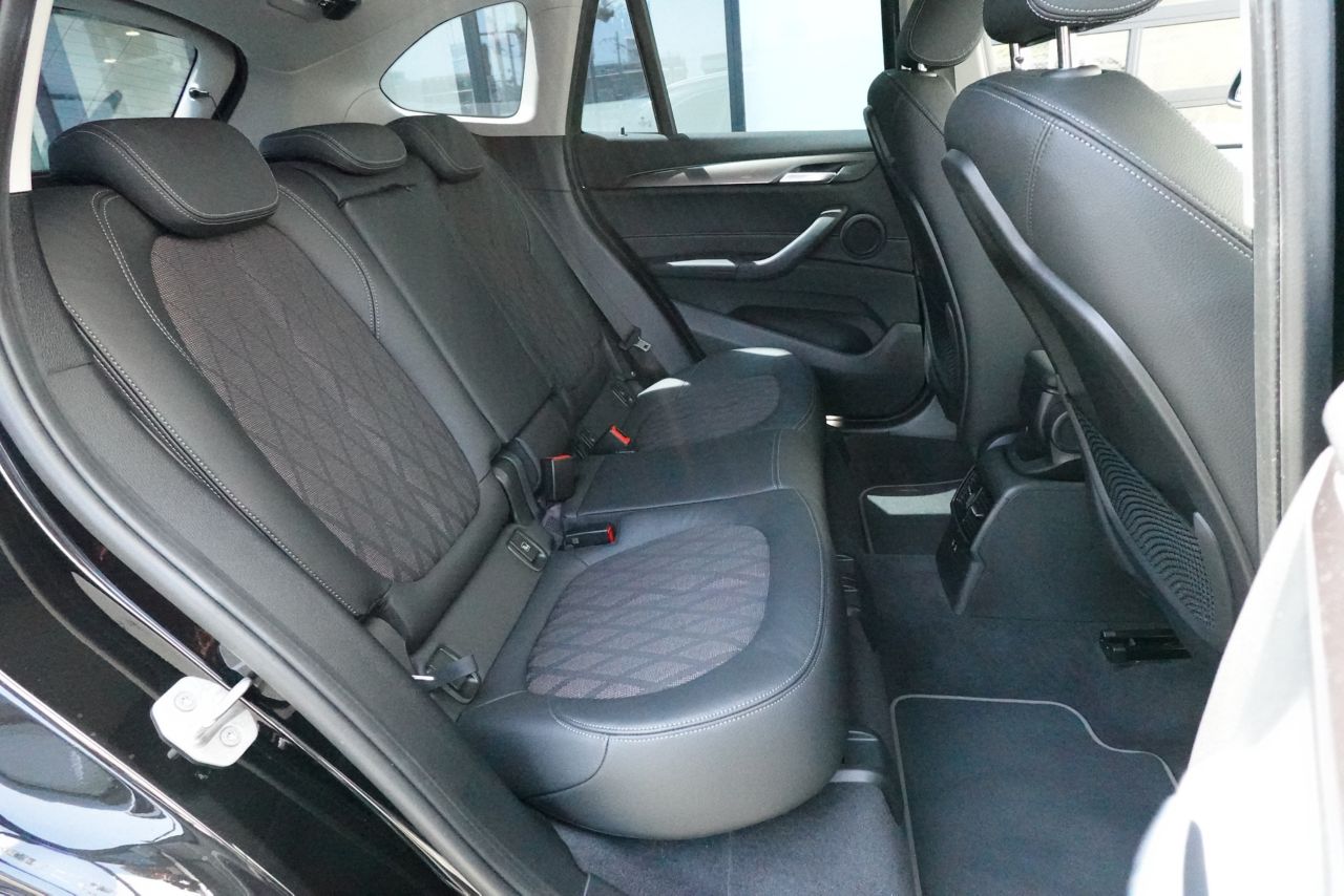X1 sDrive18i RHD