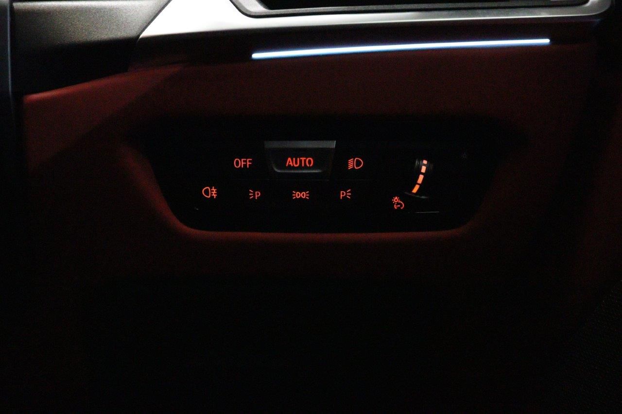 G83 M4 Competition M xDrive Competition RHD