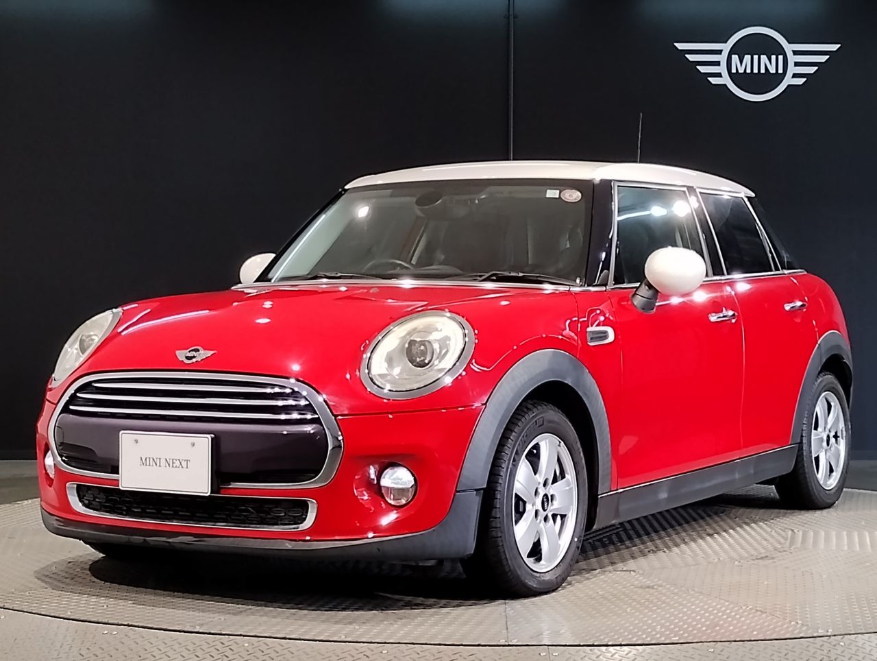 MINI COOPER 5 DOOR SOUTHWARK