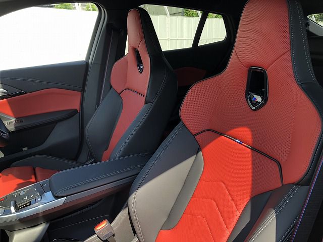 X2 M35i xDrive RHD