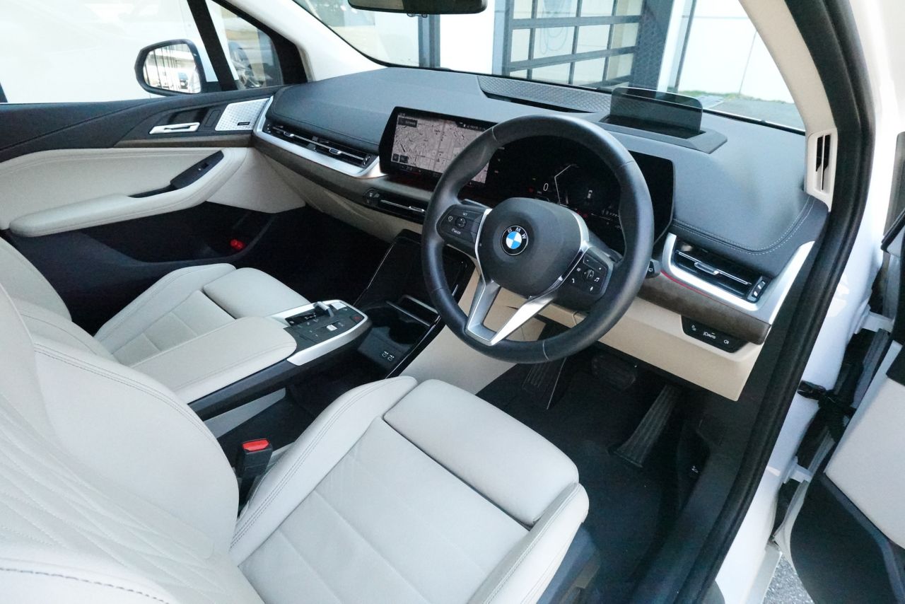 U06 218d Active Tourer B47 2.0d