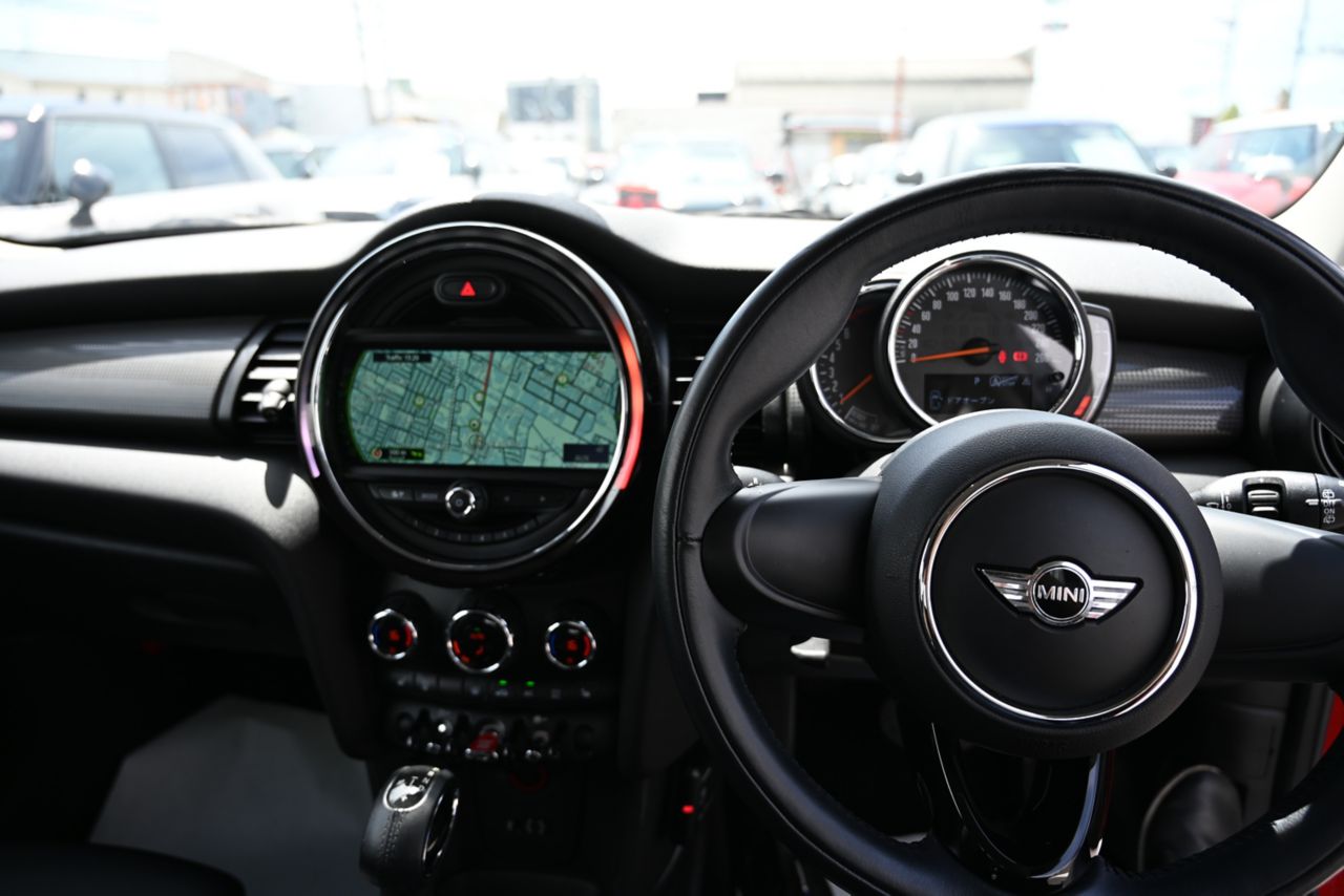F55 COOPER