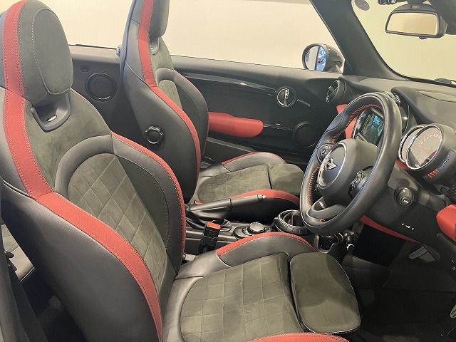 MINI JCW ｺﾝﾊﾞｰﾁﾌﾞﾙ