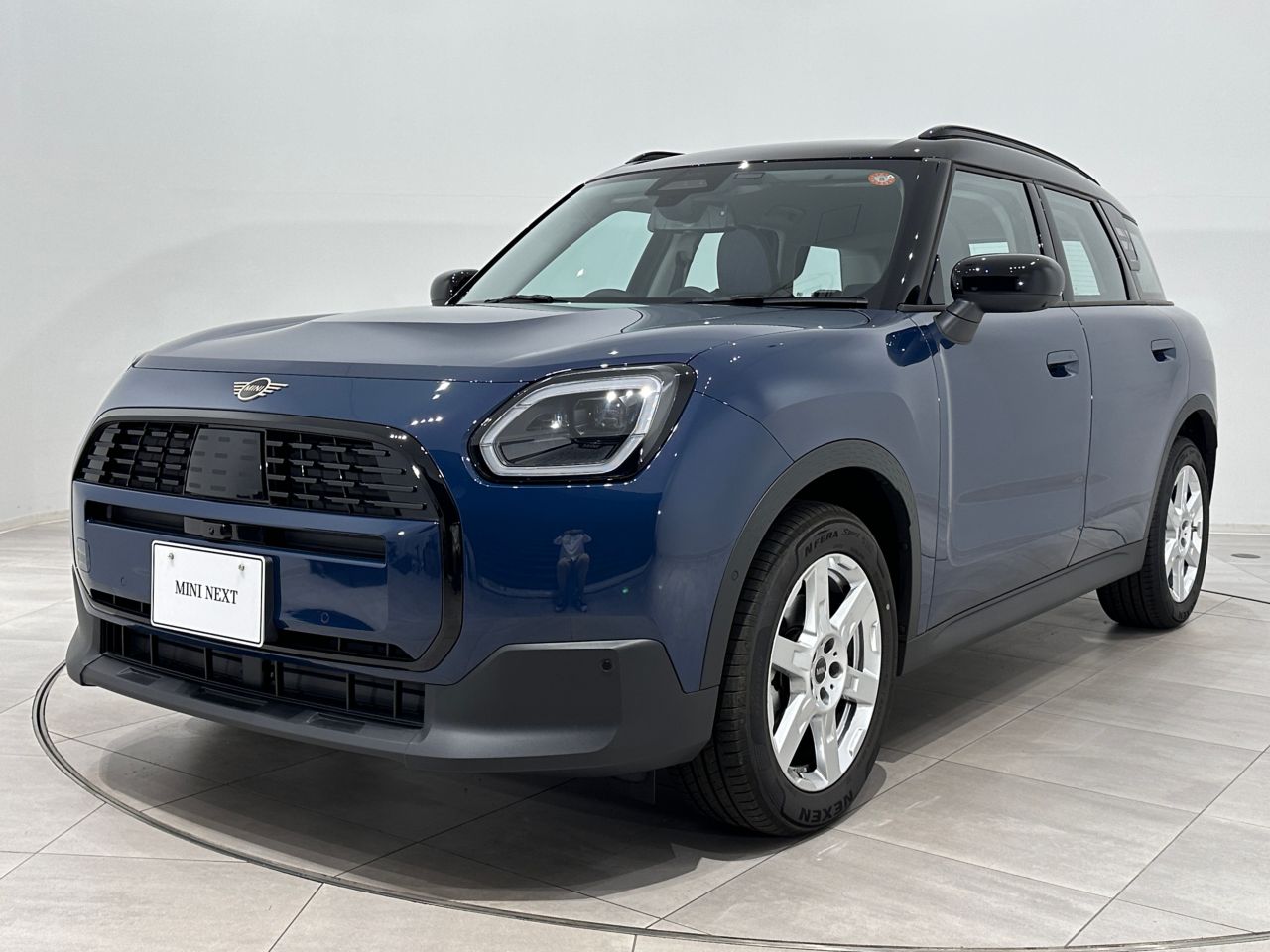 THE NEW MINI COUNTRYMAN D