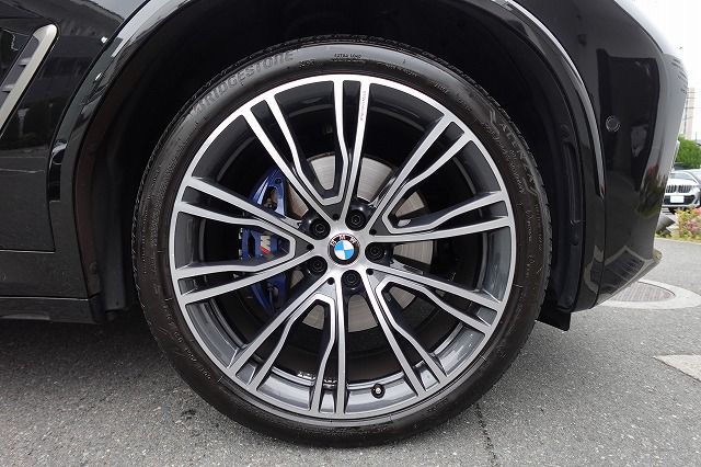 G01 X3 M40i RHD ZA