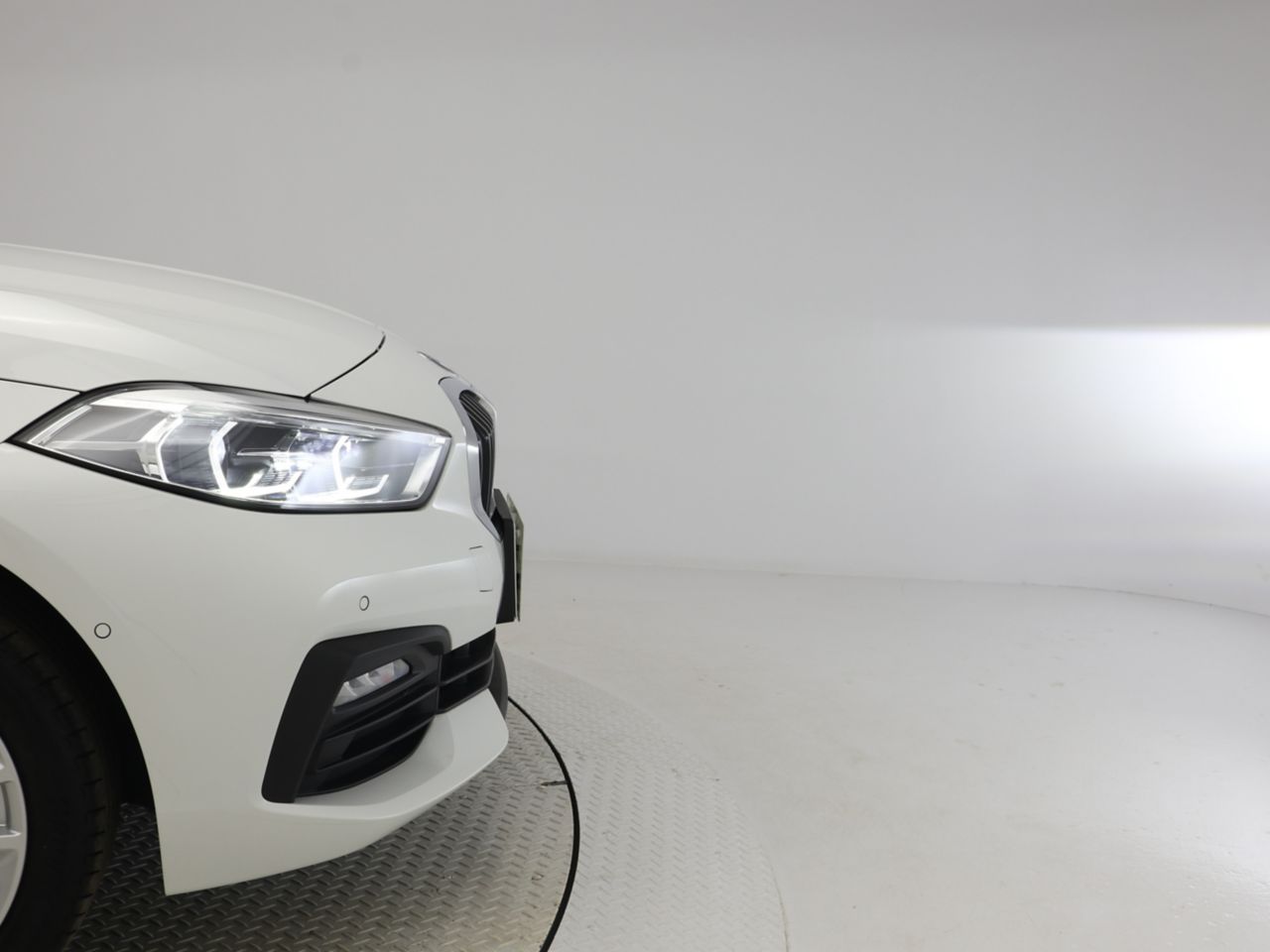 F40 118d Sports Hatch 5-door B47 2.0d