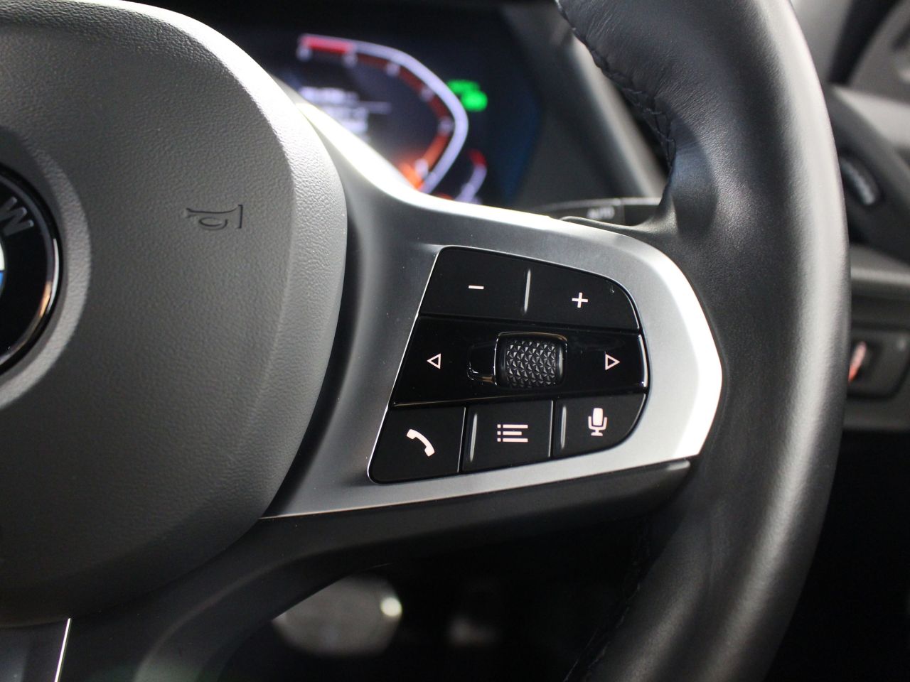 F40 118d Sports Hatch 5-door B47 2.0d