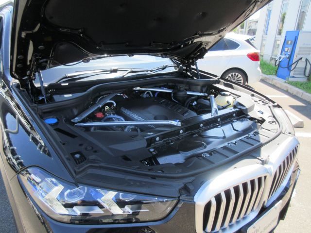 X5 xDrive40d RHD