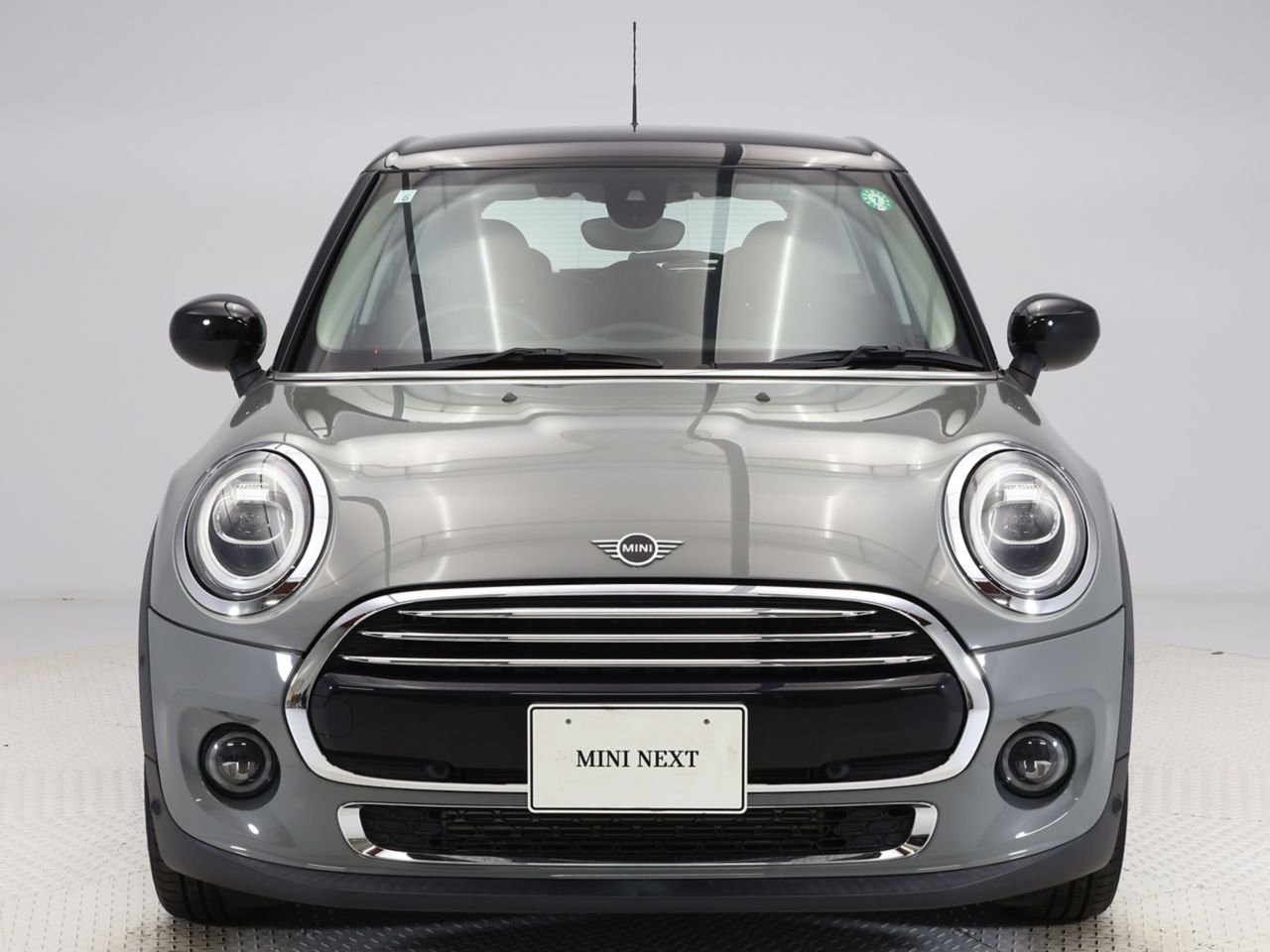 F55 COOPER D (AT)