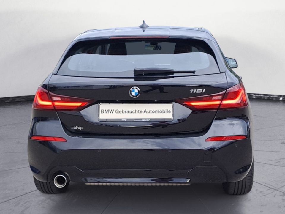 BMW 118