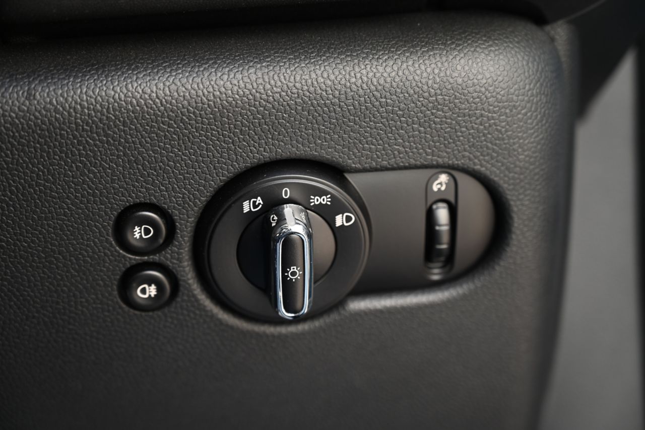 F55 COOPER