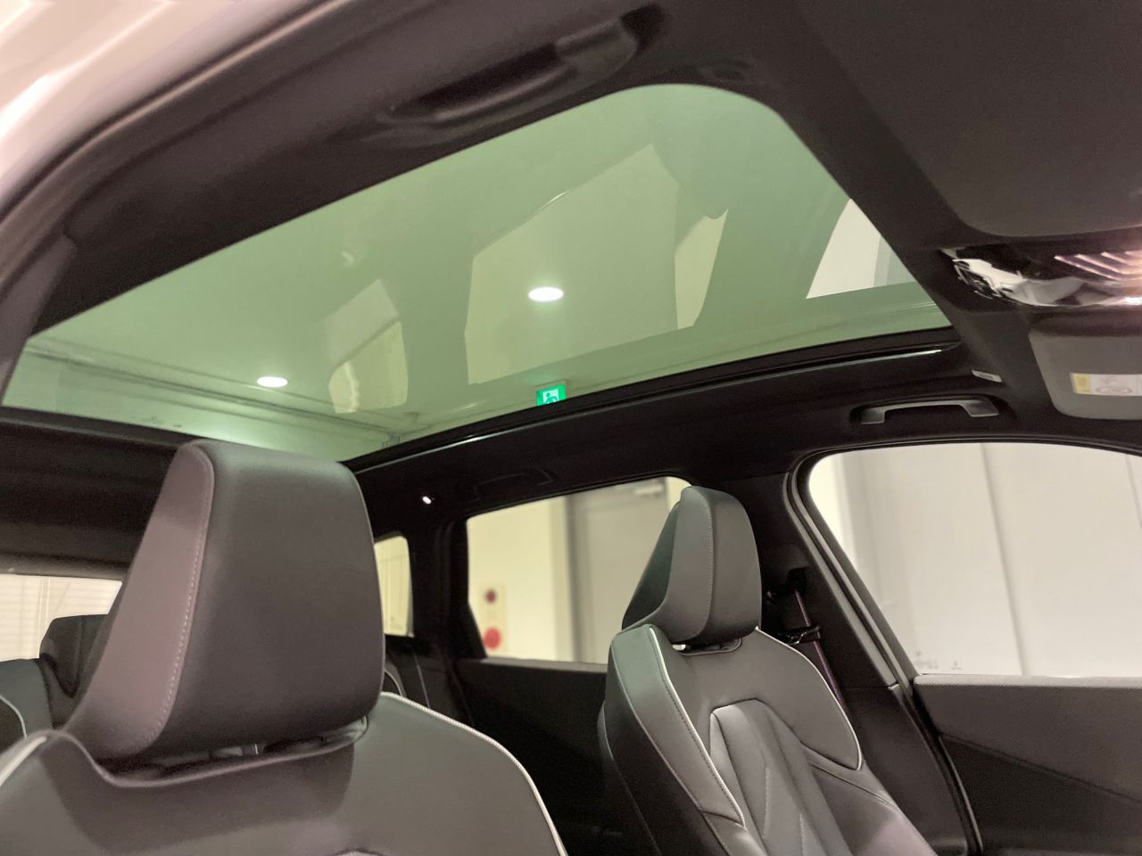 X3 M50 US