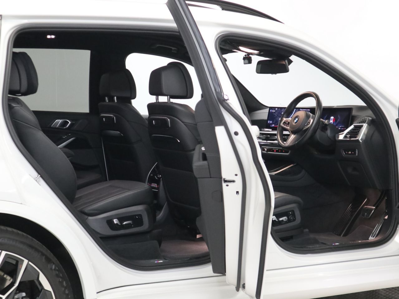 X7 xDrive40d RHD US