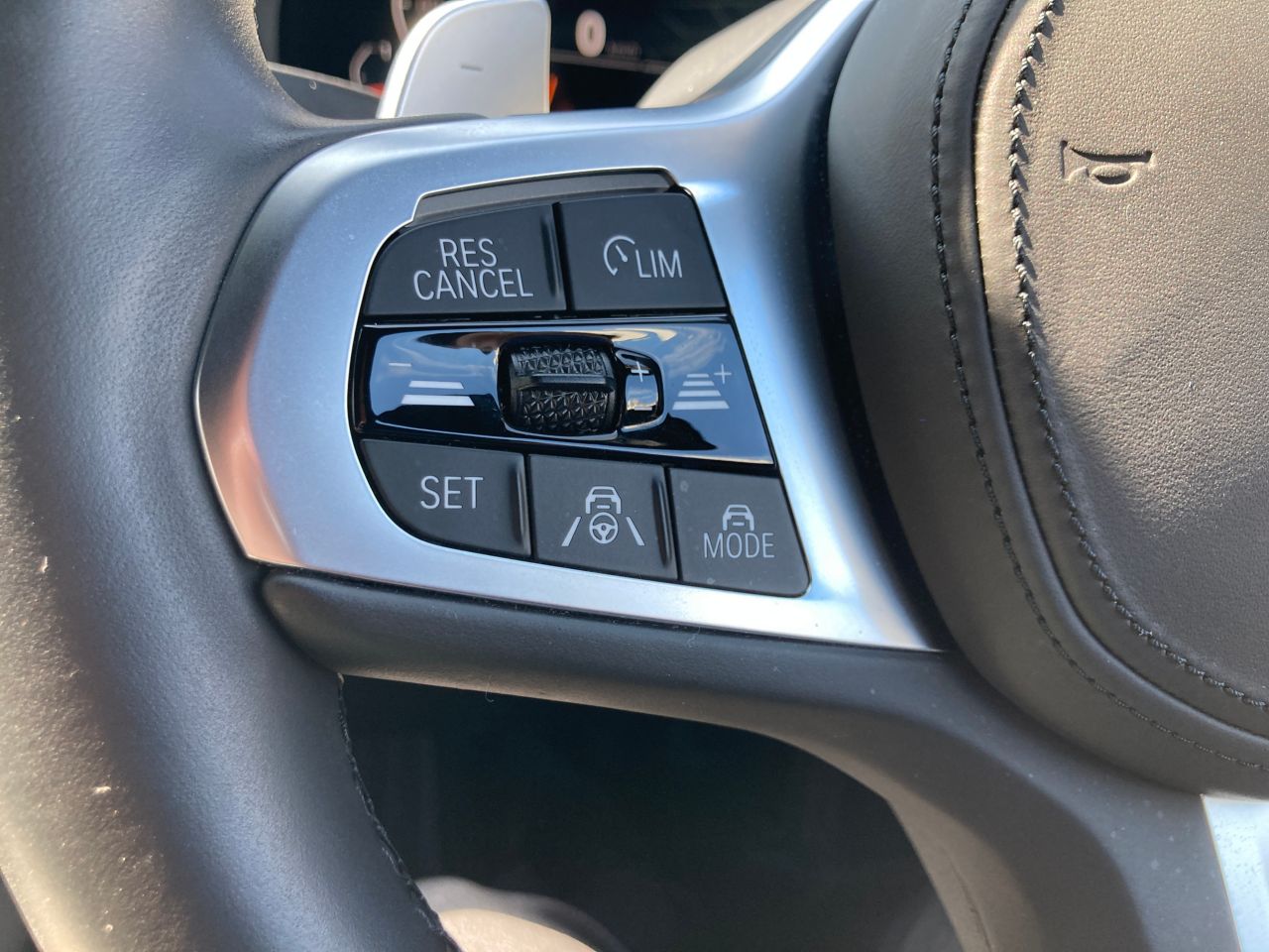 G21 320i RHD