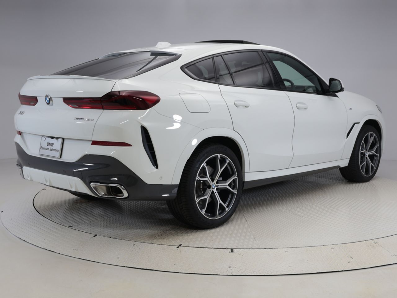 X6 xDrive30d M Sport RHD