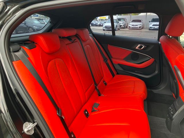F40 118d Sports Hatch 5-door B47 2.0d