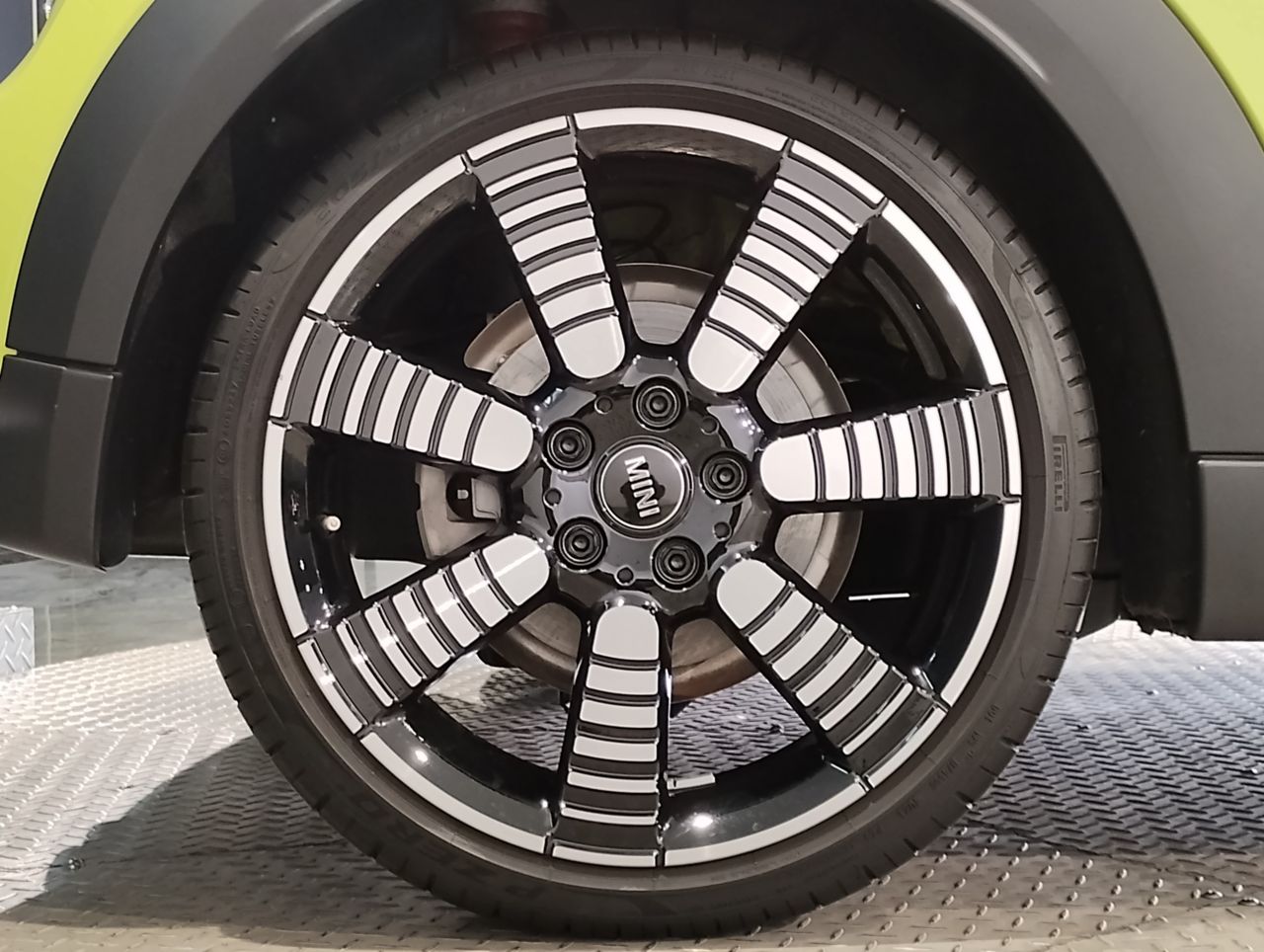 MINI Cooper S Convertible RHD