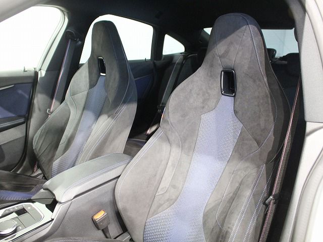 F4* **35i xDrive **** ***** B48 2.0i