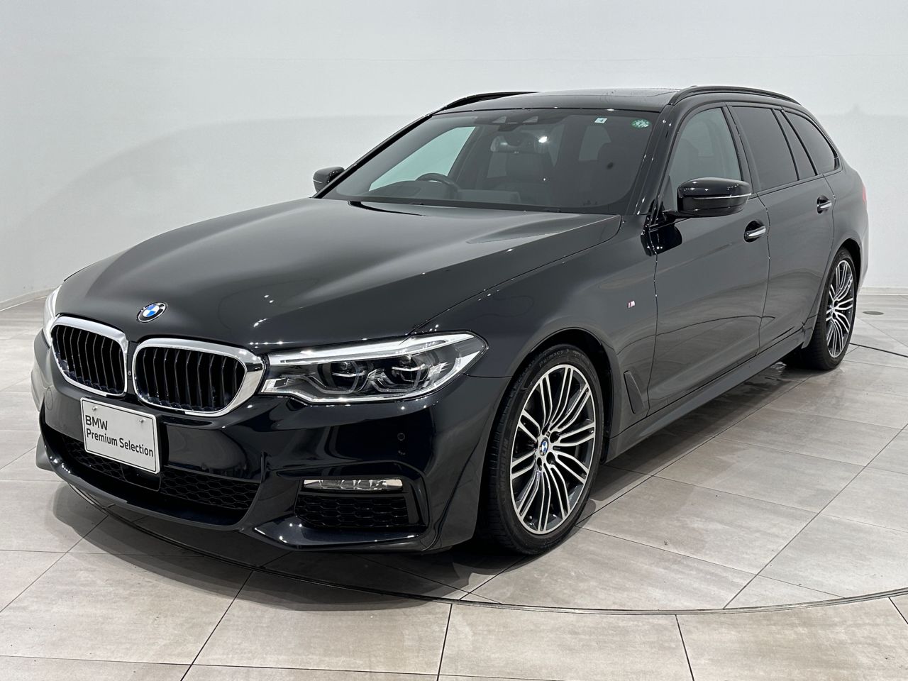 523i Touring M Sport