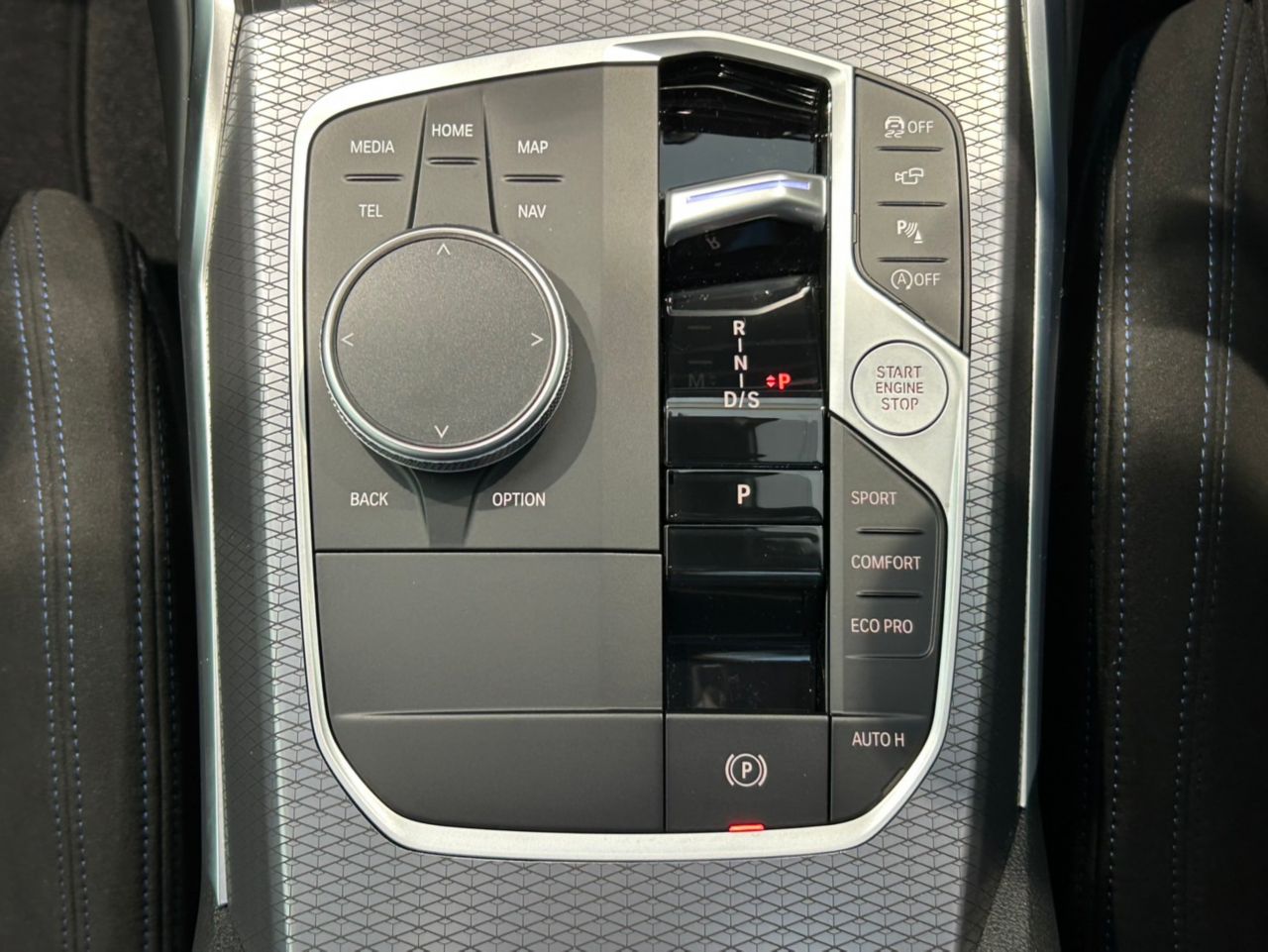 G20 320i Saloon LCI RHD MX