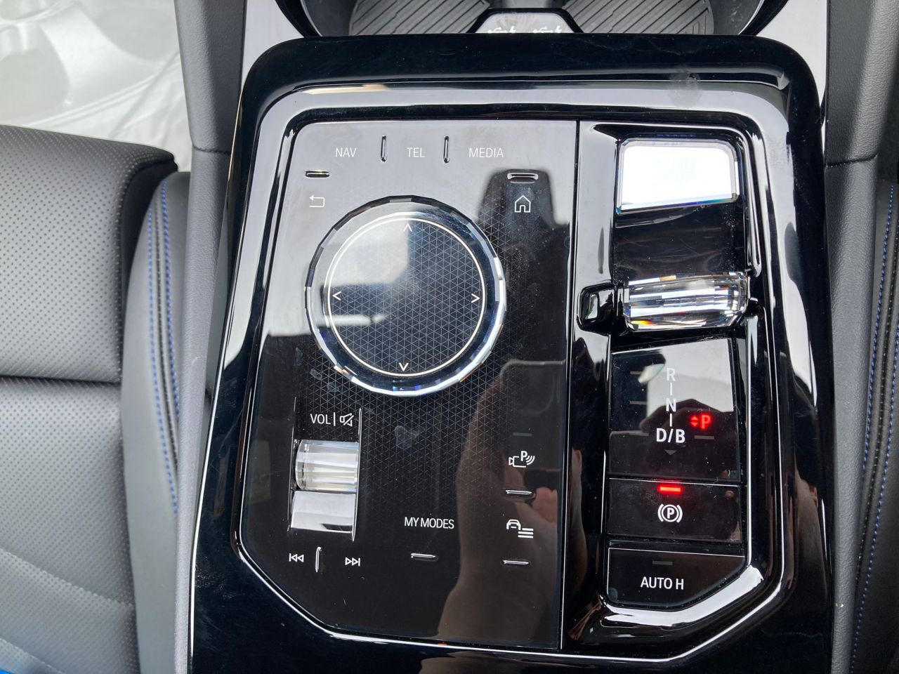 BMW i5 eDrive40 Sedan RHD