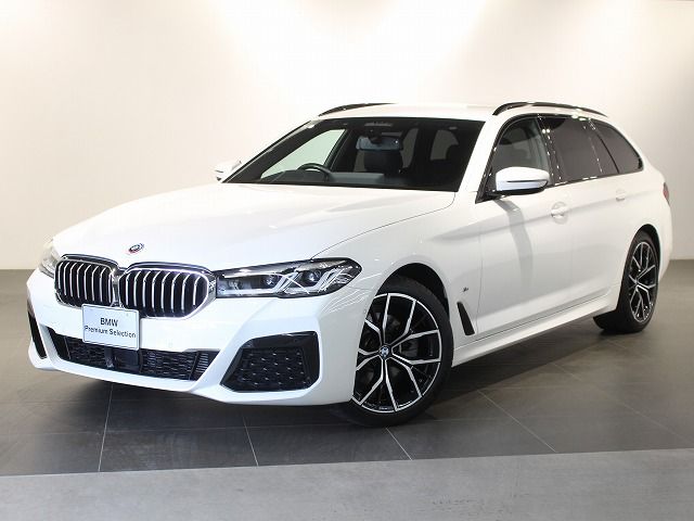 523d xDrive Touring M Sport