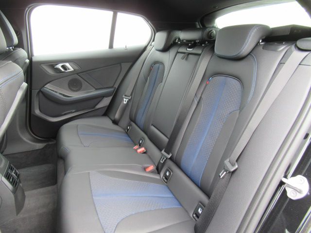 F40 118d Sports Hatch 5-door B47 2.0d
