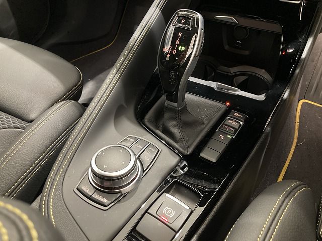 F39 X2 sDrive18i B38 1.5i SAC