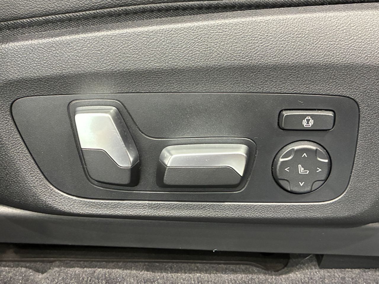 G01 X3 xDrive20d RHD ZA LCI