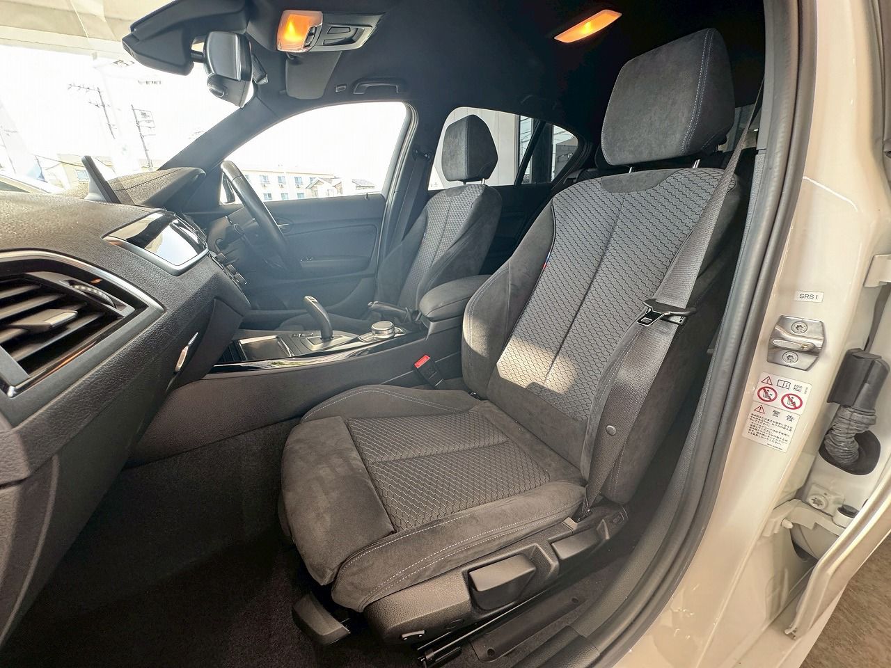 118D 5DOOR RHD