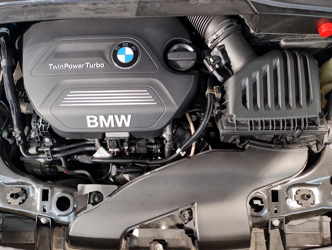 218D ACTIVE TOURER RHD
