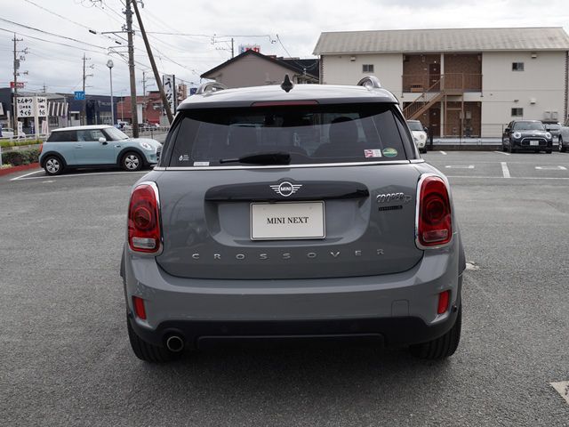 MINI CROSSOVER COOPER D